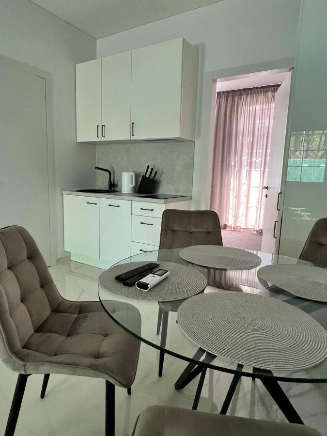 Karkles Oaze Appartement Buitenkant foto