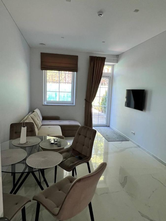 Karkles Oaze Appartement Buitenkant foto